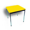 Mesa kinder 70x70x55 - formalita amarilla - estructura gris mercurio